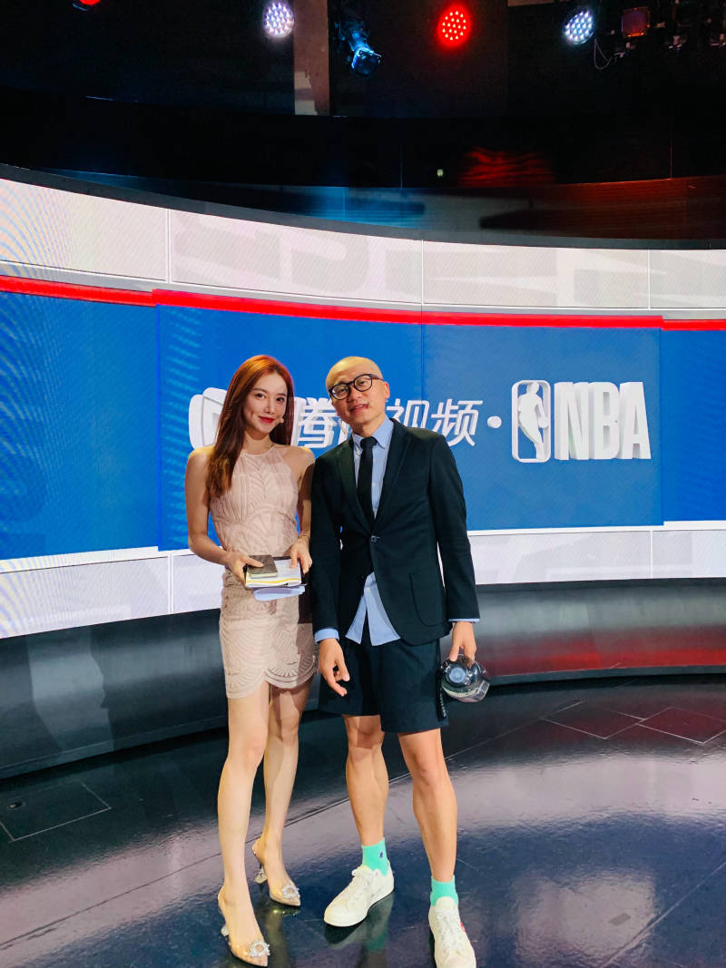 腾讯NBA解说员王猛的工资揭秘,从幕后到台前的职业之路 腾讯NBA解说员王猛的工资揭秘,从幕后到台前的职业之路